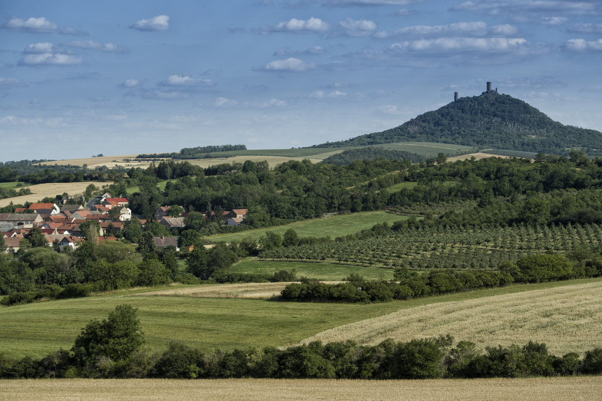 Featured image for “TZ: Ústecký kraj rozdělil mezi malé obce téměř 40 milionů korun”